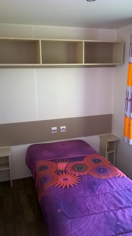 Au Repos De La Blaise Guest House Bilik gambar