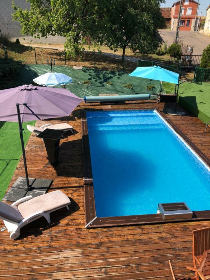 Au Repos De La Blaise Guest House Luaran gambar